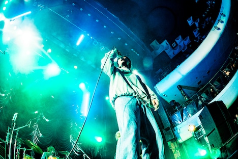 Cody・Lee(李)のライブの様子。