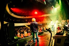 Cody・Lee(李)のライブの様子。