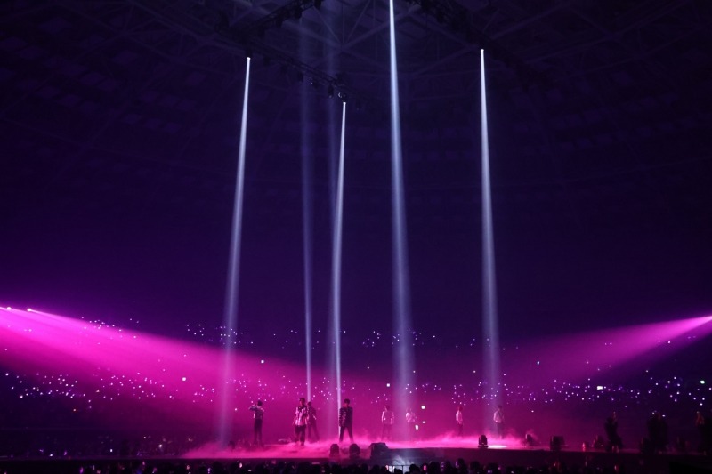 「『TOWARDS THE LIGHT : WILL TO POWER』FINALE IN SEOUL」より。(c)KQ Entertainment
