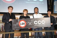 左からEXILE SHOKICHI、佐藤大樹、JIMMY、岩城星那。