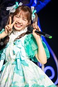 前回の公演を欠席した吉川ひよりだが、今回はステージに立って宣伝部員に笑顔を届けた。