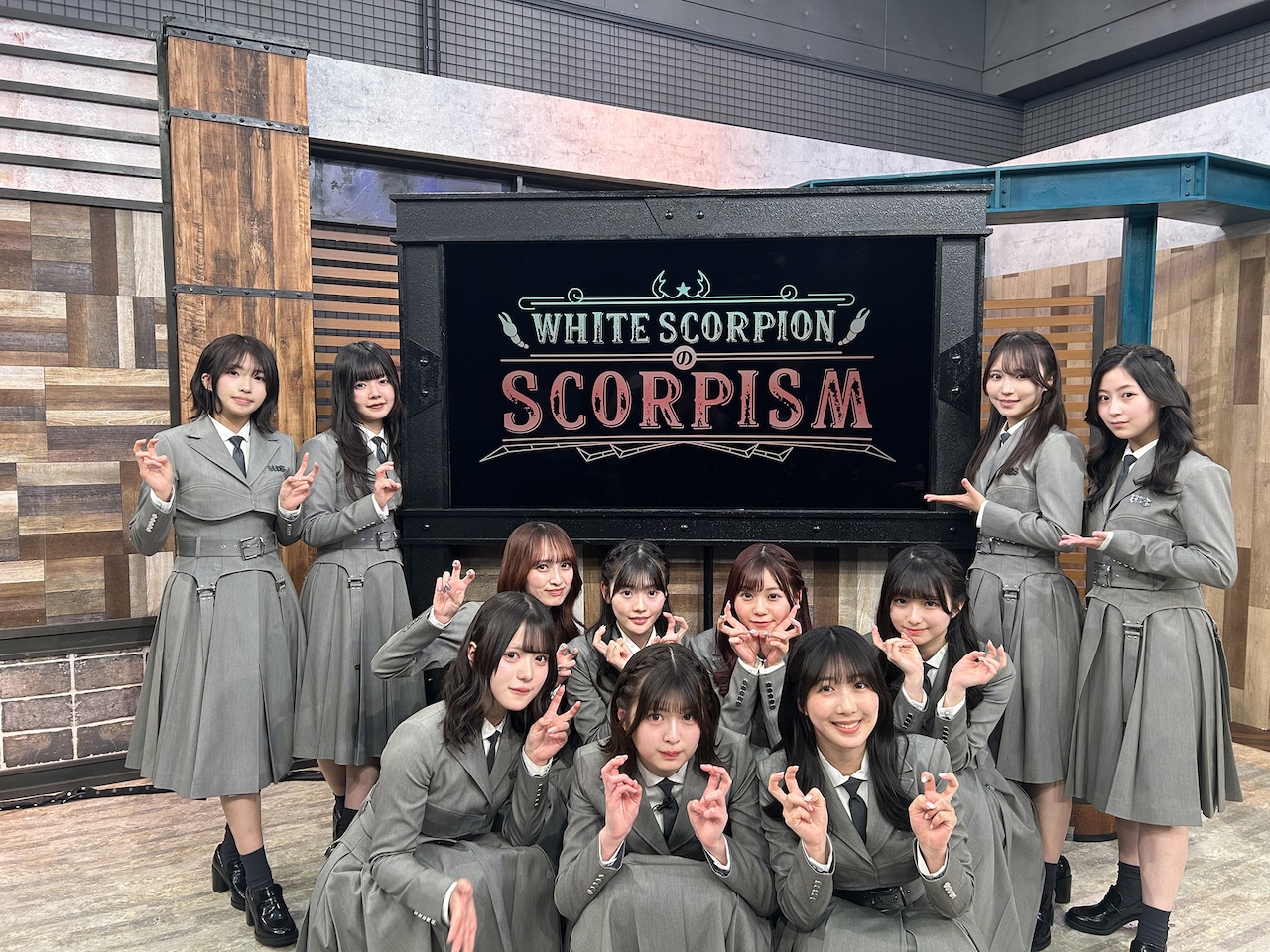 WHITE SCORPIONが先輩アイドルから学ぶ冠番組スタート、初回ゲストは