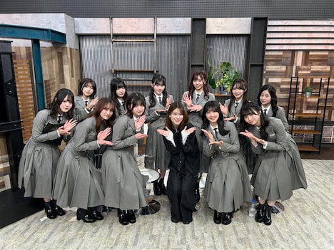 WHITE SCORPIONと東李苑。