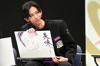 目に入れても痛くないビーフジャーキーへの思いを表現したリョウガ。