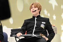 運勢ランキング1位に驚きの表情のタカシ。