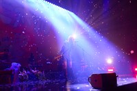 アイナ・ジ・エンド「花無双」ライブ映像より。