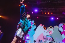 ナナヲアカリ（撮影：大庭元）