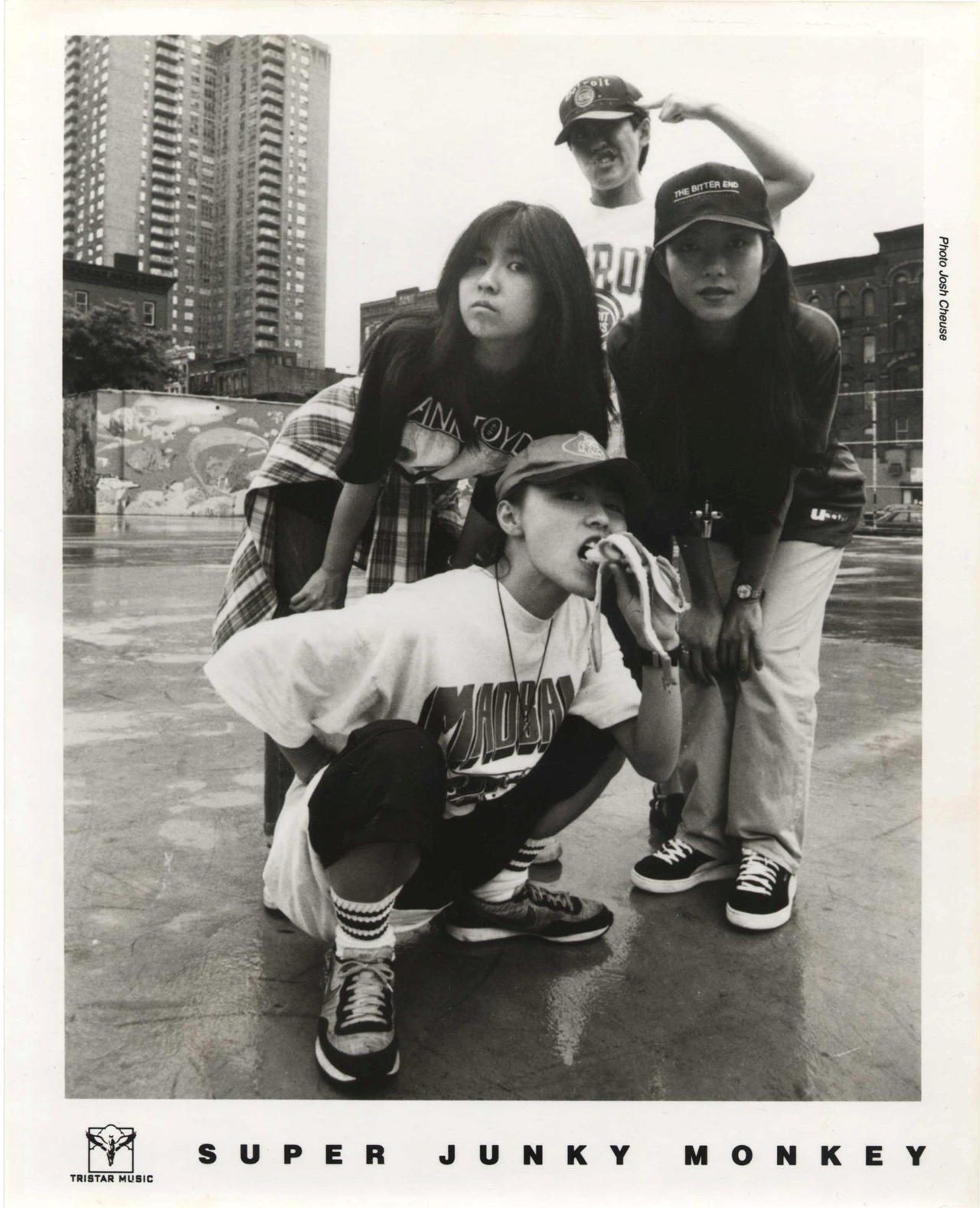 SUPER JUNKY MONKEY