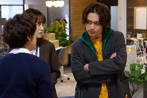 ドラマ「人事の人見」より。©︎フジテレビ