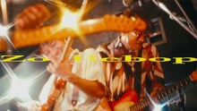 踊る！ディスコ室町「Zo Bebop」ミュージックビデオより。