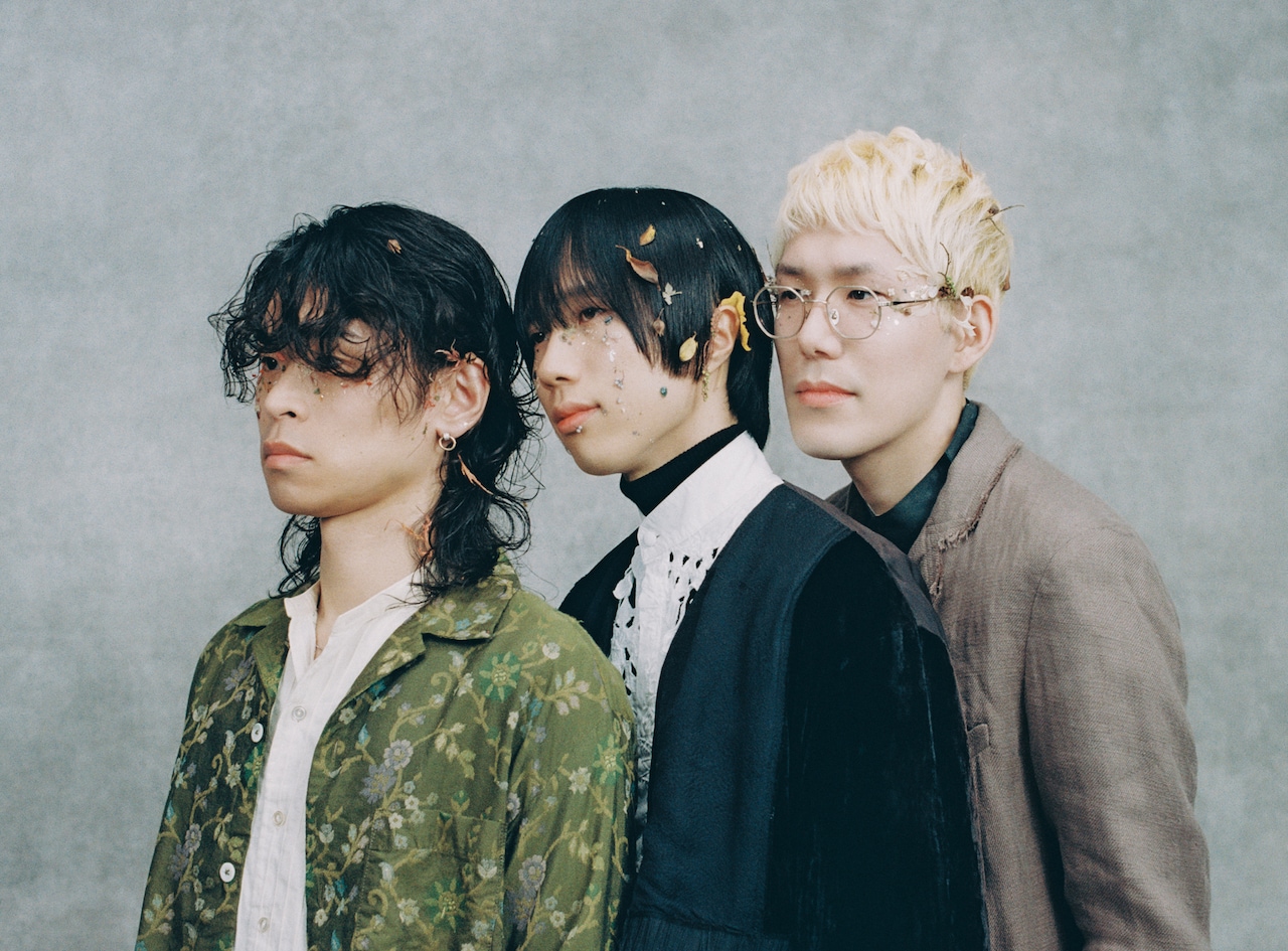 おいしくるメロンパンが活動の歩み詰め込んだミニアルバム発表、全国8都市回るリリースツアー開催