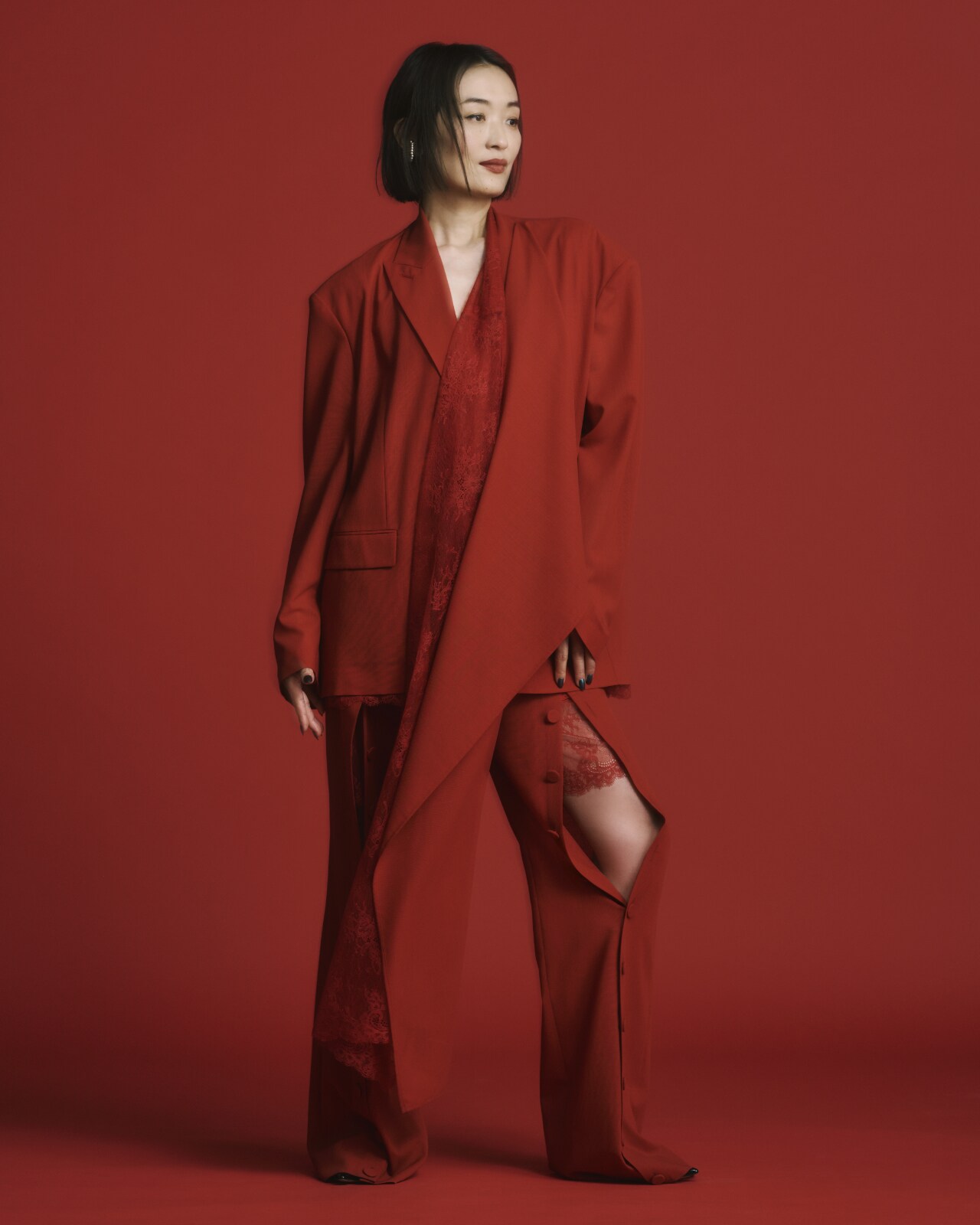 RUNG HYANGの7年ぶりアルバム「MOMENT」のアートディレクションは向井太一が担当、新MV公開