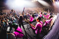 「Paradise Has No Border」のセッションの様子。（撮影：青木カズロー）