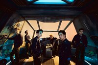 EXO。2021年リリースのアルバム「DON'T FIGHT THE FEELING」より。（EXO @weareoneEXO）
