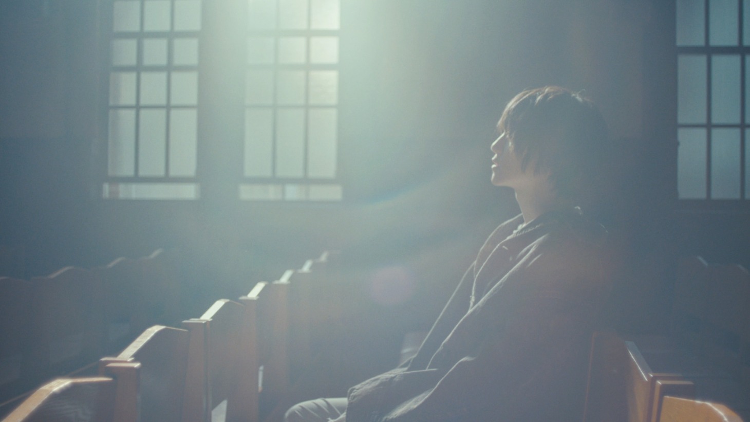 seiza「真昼の月」ミュージックビデオより。