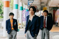 左からTAIKI、RUI、KANON。 ©フジテレビ