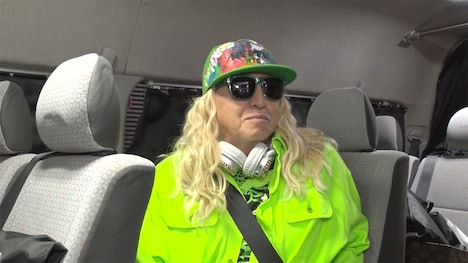 「バカリ山里の操縦AWARD」より。©︎日本テレビ