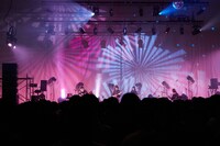 Homecomingsのパフォーマンスの様子。（撮影：池野詩織）