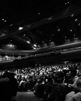 客席の様子。（Photo by Ellie Slorick）