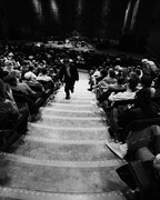 客席の様子。（Photo by Ellie Slorick）