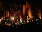 青葉市子「Luminescent Creatures World Tour」Barbican Centre公演の様子。（Photo by Ellie Slorick）