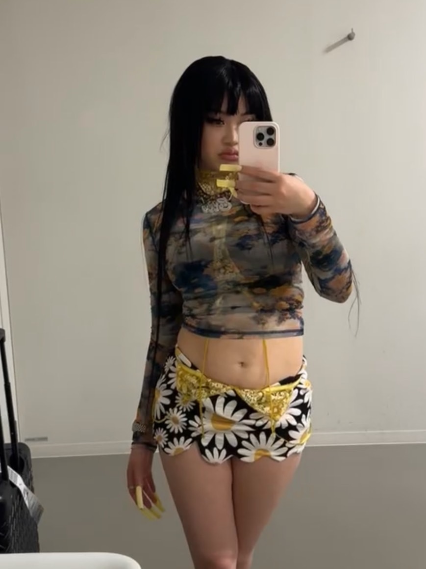 Elle Teresa