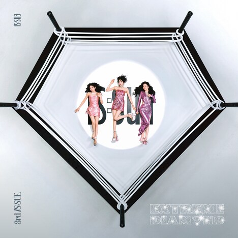 IS:SUE「EXTREME DIAMOND」通常盤ジャケット©︎LAPONE GIRLS