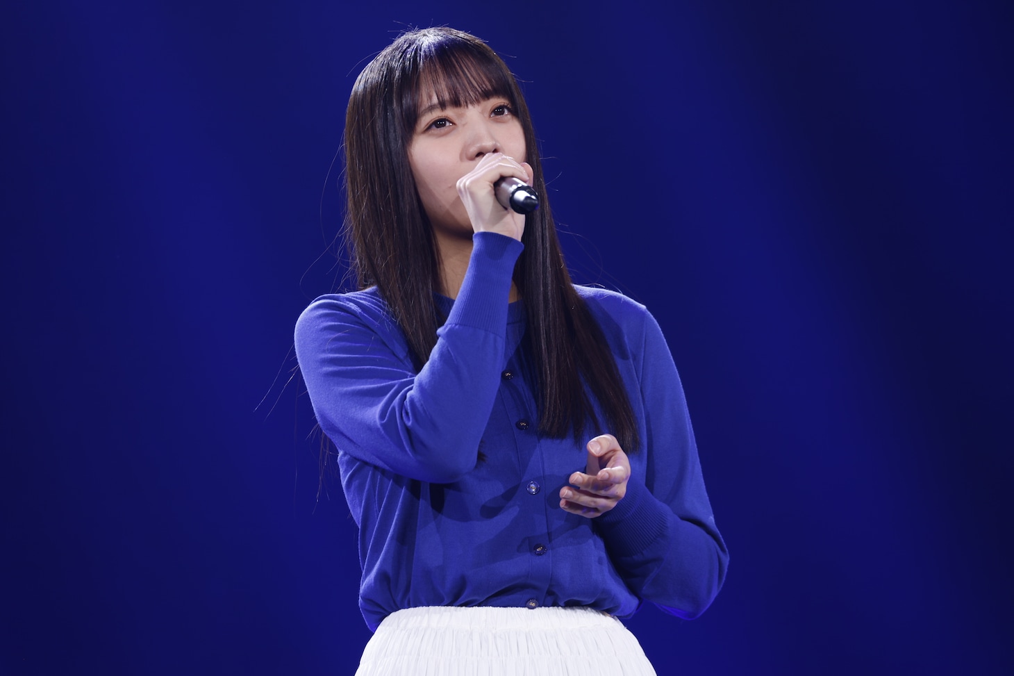 平原綾香「Jupiter」を歌う海邉朱莉。（撮影：鈴木健太［KENTA Inc.］）