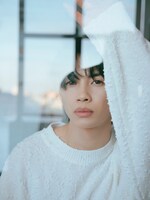 草川直弥「直弥いる。」+KIRARI会員限定版表紙カット ©SDP