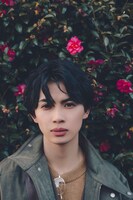 草川直弥「直弥いる。」楽天ブックス限定版表紙カット ©SDP