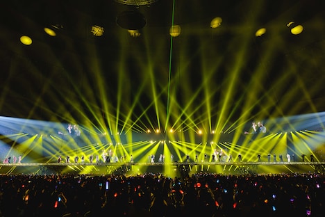 Number_i、IMP.、北山宏光、ISSEI、三宅健による「TOBE ARTISTS' REMIX」の様子。