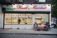 Awich「Butcher Shop feat. FERG」ミュージックビデオより。