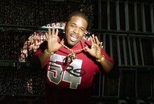 Awich「Butcher Shop feat. FERG」ミュージックビデオより。