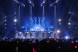 「OWV 5th Anniversary LIVE-SUPERNOVA-」の様子。