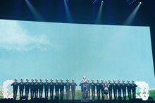 「OWV 5th Anniversary LIVE-SUPERNOVA-」の様子。