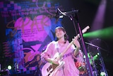 HARUNA(Vo, G)(Photo by Takeshi Yao)