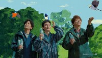 稲垣吾郎、草なぎ剛、香取慎吾が出演するCM「#素晴らしい過去になろう」より。