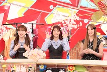 左からSUZU、RAN（ME:I）、藤田ニコル。©フジテレビ