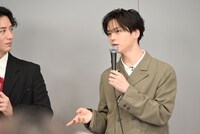 プロ野球速報の通知について語る沢村玲（ONE N' ONLY）。