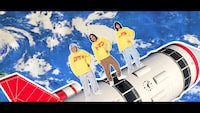 ROCKETMAN feat. のん「no worries」ミュージックビデオより。
