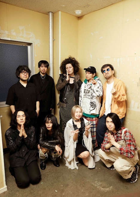 ドレスコーズと神聖かまってちゃん。（撮影：森好弘）