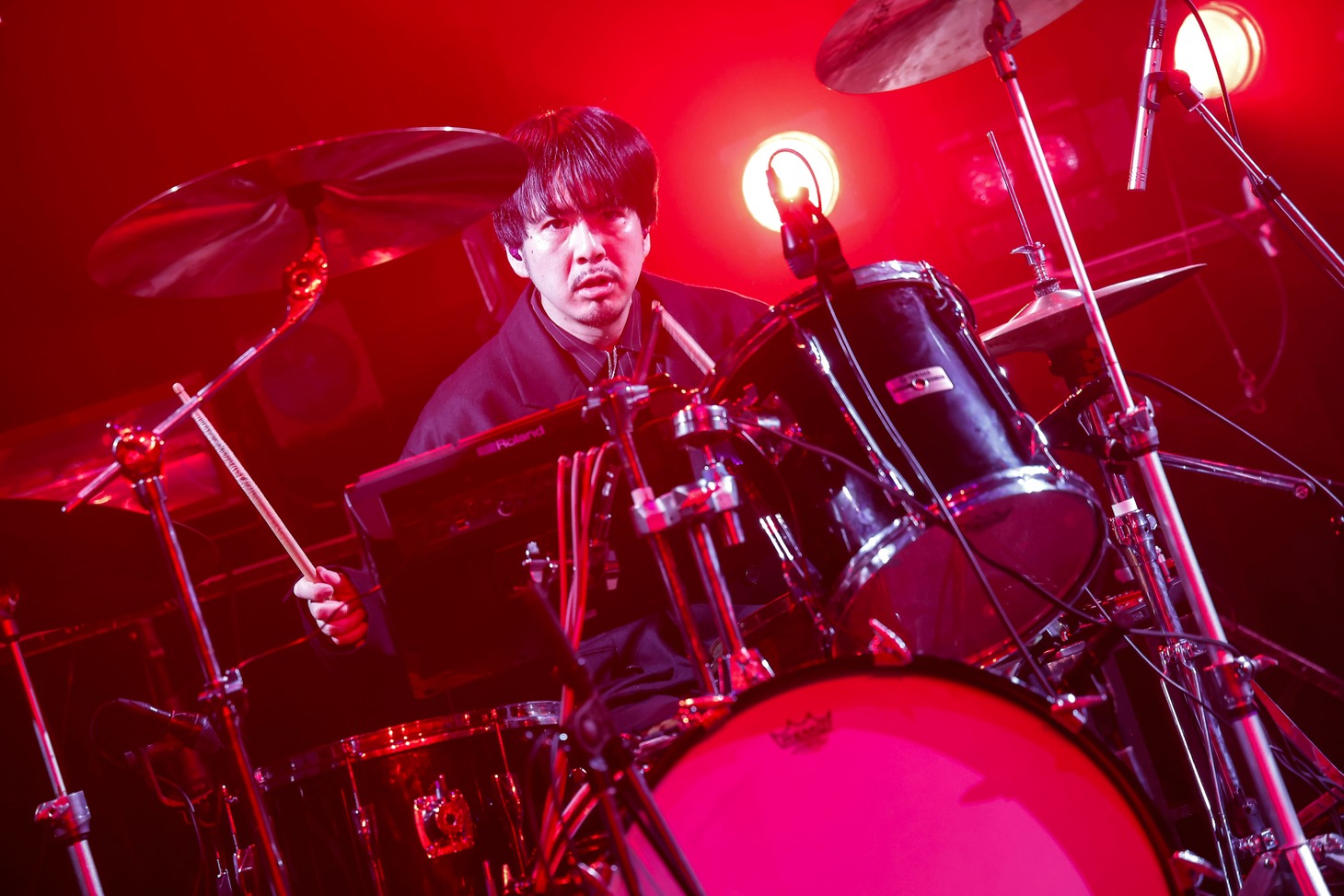 ビートさとし（Dr）（撮影：森好弘）