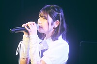 矢川葵（撮影：稲垣謙一）