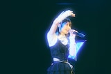 矢川葵(撮影:稲垣謙一)