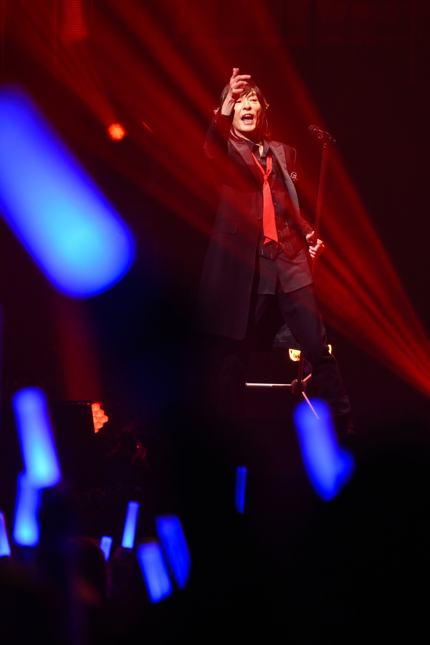 宇都宮隆（Vo）（Photo by Makiko Takada）