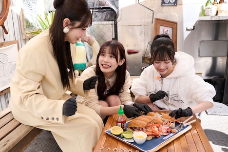 「あそばにゃそんそん」バラエティパートの様子。©︎「あそばにゃそんそん」製作委員会