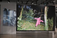 「KEN MIYAKE PHOTO EXHIBITION "THE iDOL"」の会場。