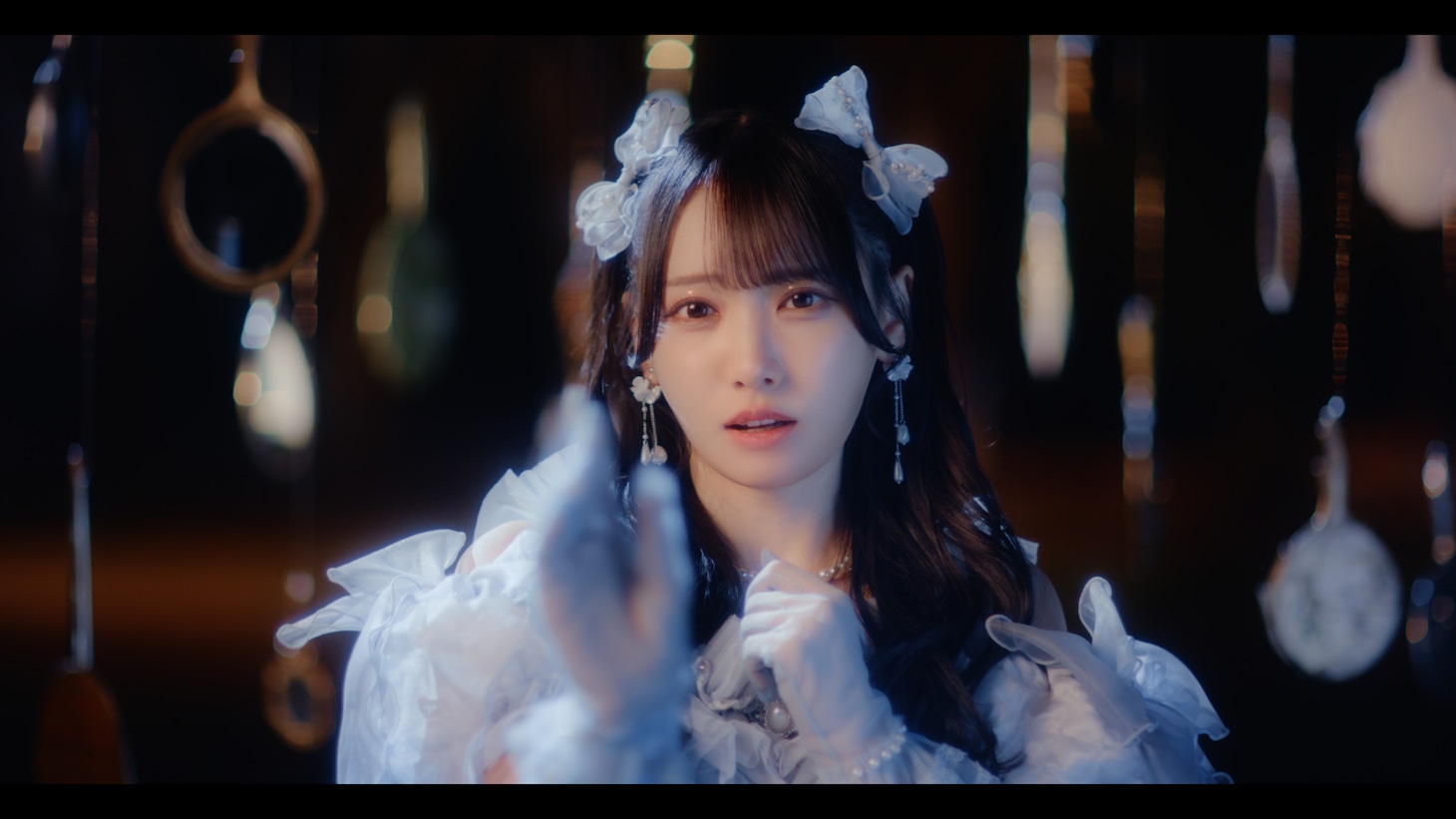 鈴木瞳美 ©YOANI/KING RECORDS