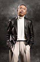 野江谷英一役の柳葉敏郎。 (c)DMM TV