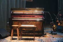 「ライブナタリー “森山直太朗 × 中村佳穂”」ステージの様子。（撮影：曽我美芽）